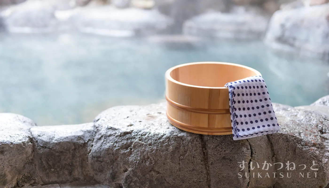 ラドン温泉の湯気、ラドン療法の伝統的なイメージ